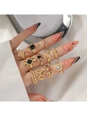 Gold 11pc Rhinestone Geometric Ring Set